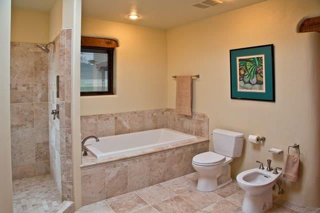 To know what the average bathroom remodel cost we have to consider what your priorities are and what kind of results you are hoping to achieve.