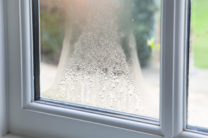 How to Spot a Window Seal Failure - Condensation Forms on Window